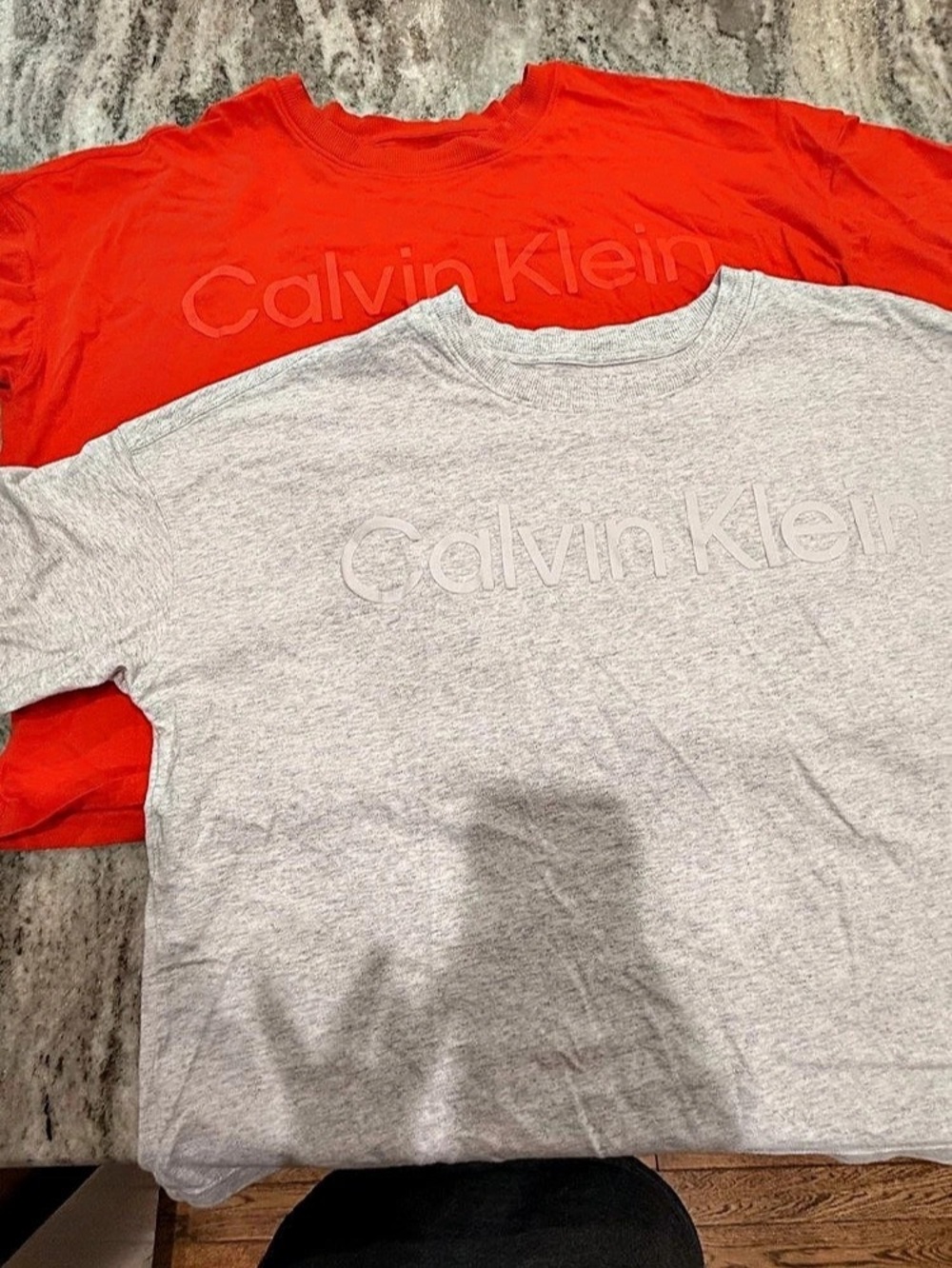 2 for 15! Calvin Klein Performance Short Sleeve Logo Tee in Gray & Red Size XL